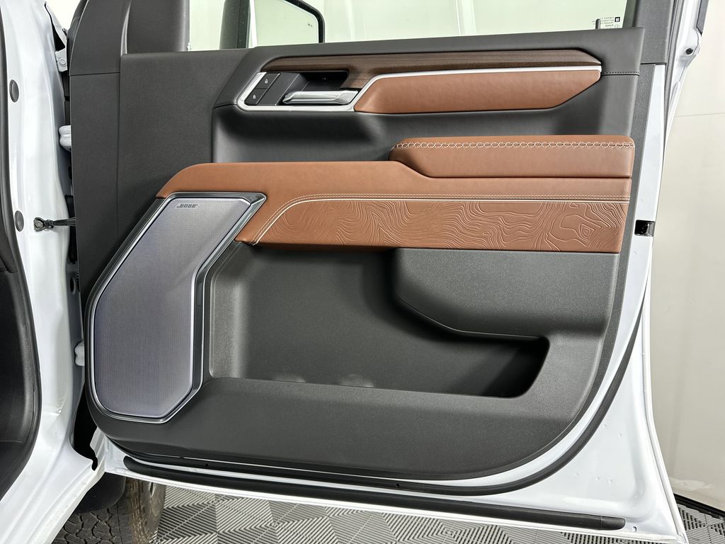 new 2025 GMC Sierra 2500HD car, priced at $93,552