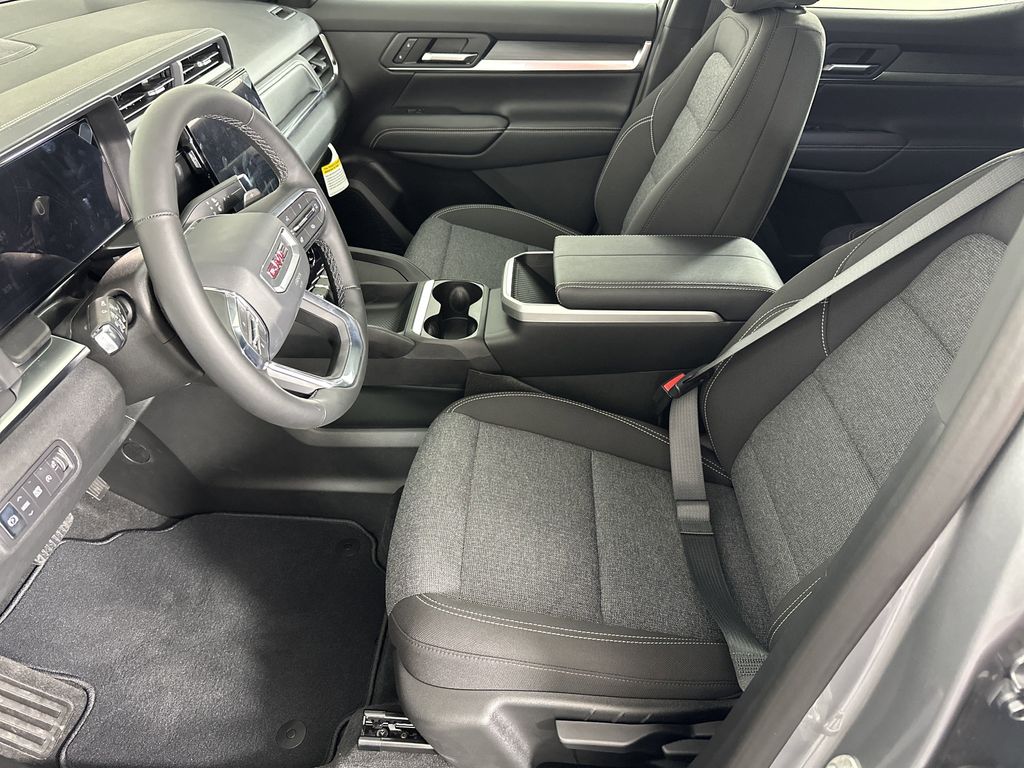 new 2025 GMC Terrain car, priced at $28,890