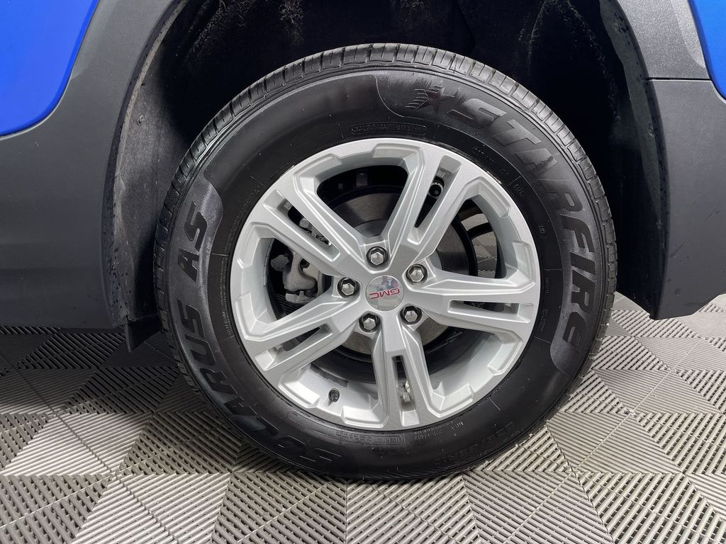 used 2024 GMC Terrain car, priced at $22,997