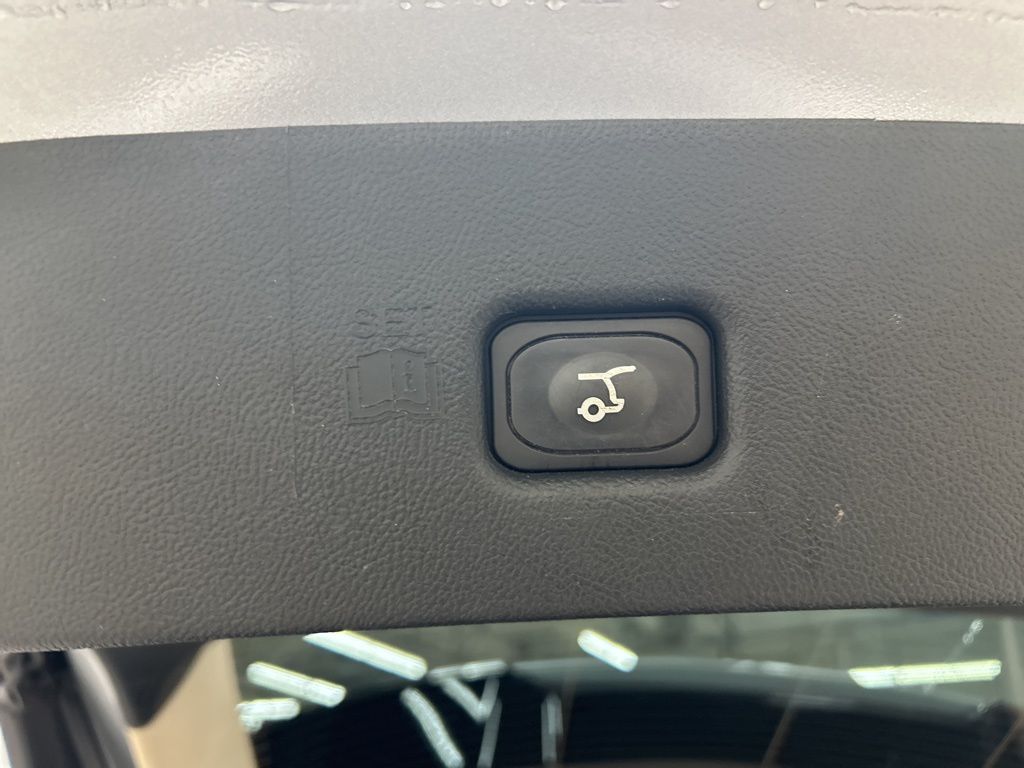 used 2022 Lincoln Nautilus car, priced at $38,333