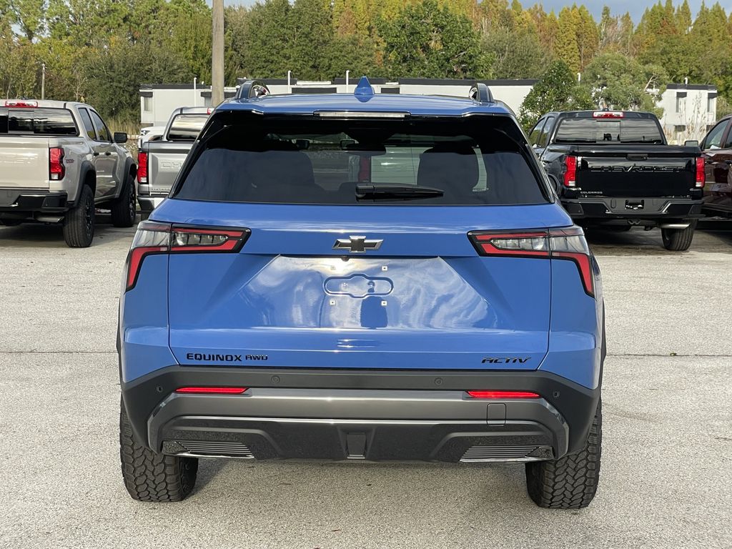 new 2026 Chevrolet Equinox car, priced at $32,900