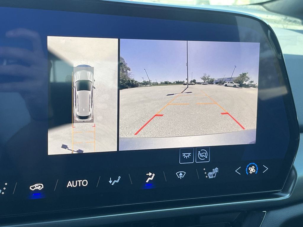 new 2025 Chevrolet Equinox EV car, priced at $45,347