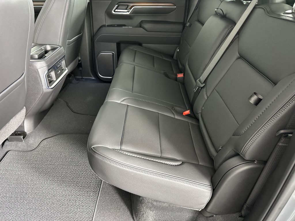 new 2025 GMC Sierra 1500 car, priced at $68,494