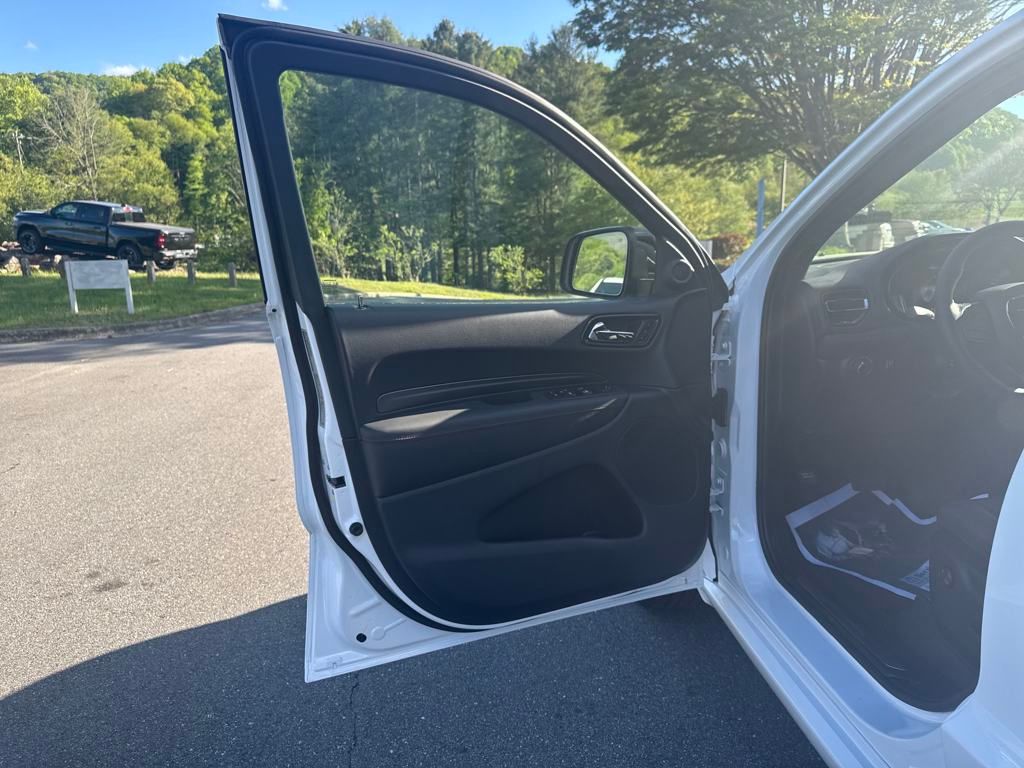 new 2025 Dodge Durango car, priced at $51,098