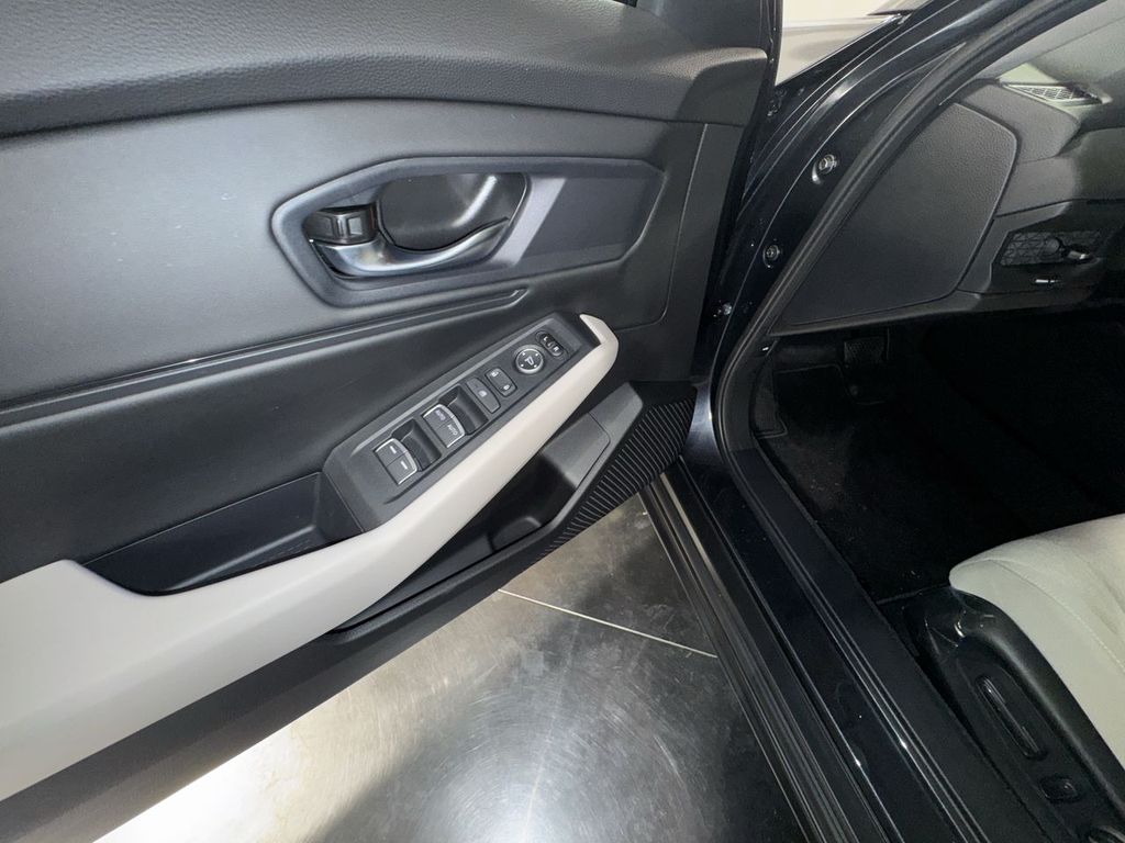 new 2025 Honda Accord car, priced at $31,710