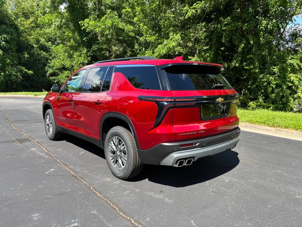 new 2025 Chevrolet Traverse car, priced at $45,190