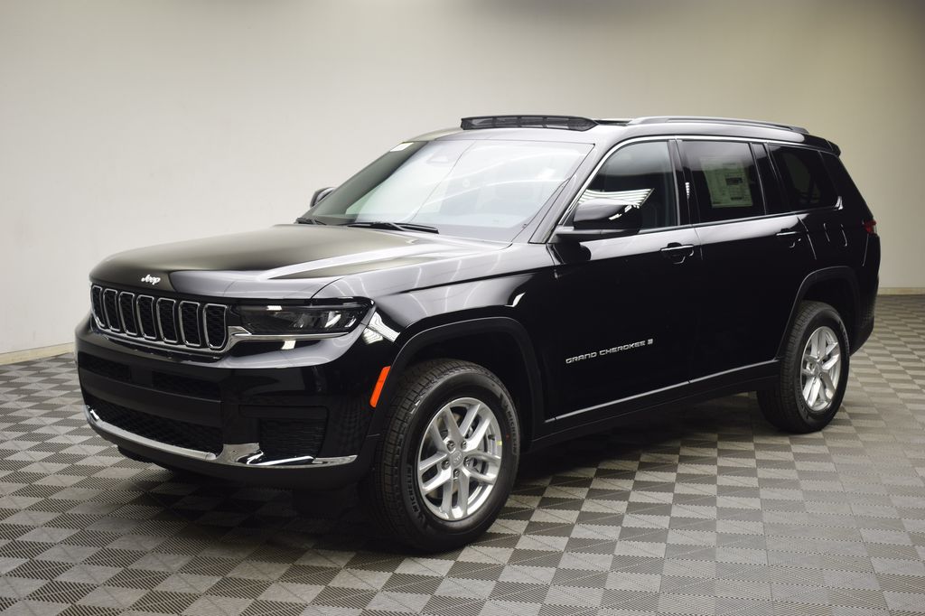 new 2025 Jeep Grand Cherokee L car, priced at $38,464