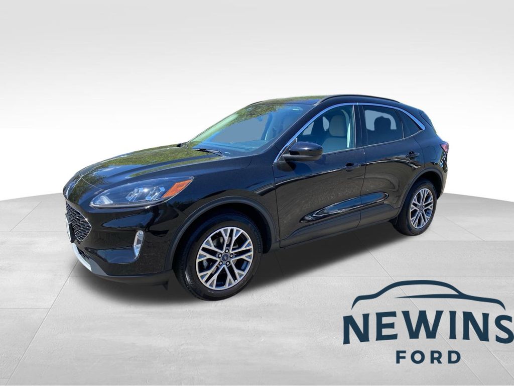 used 2022 Ford Escape car, priced at $24,950