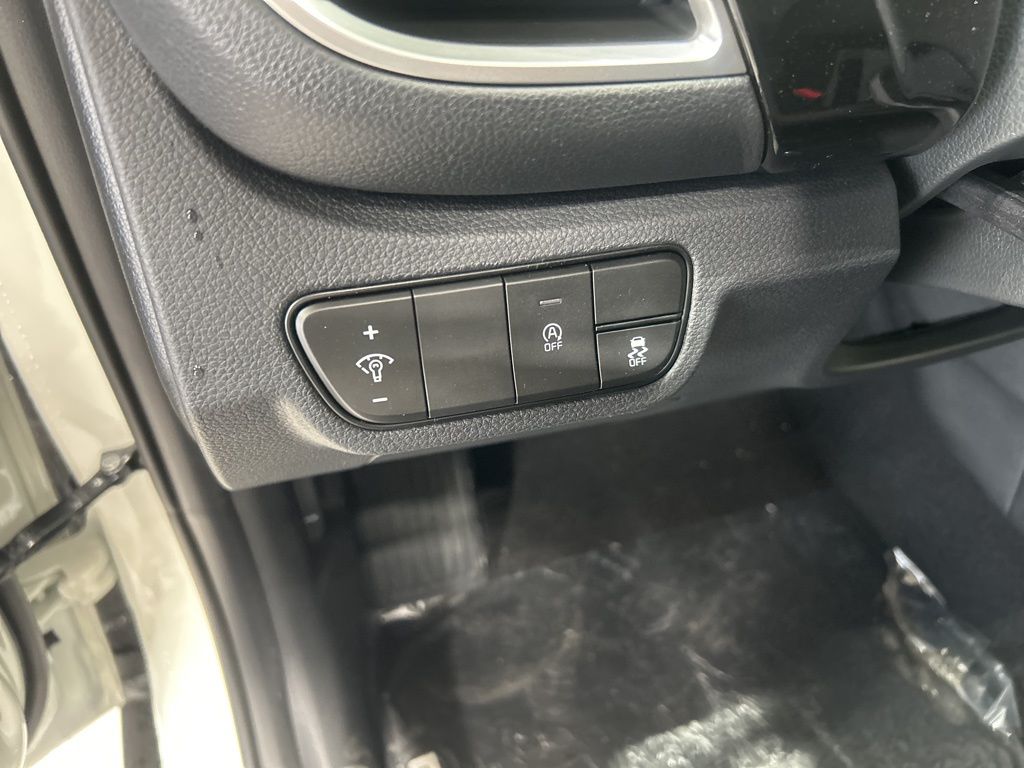 new 2026 Kia Seltos car, priced at $28,053