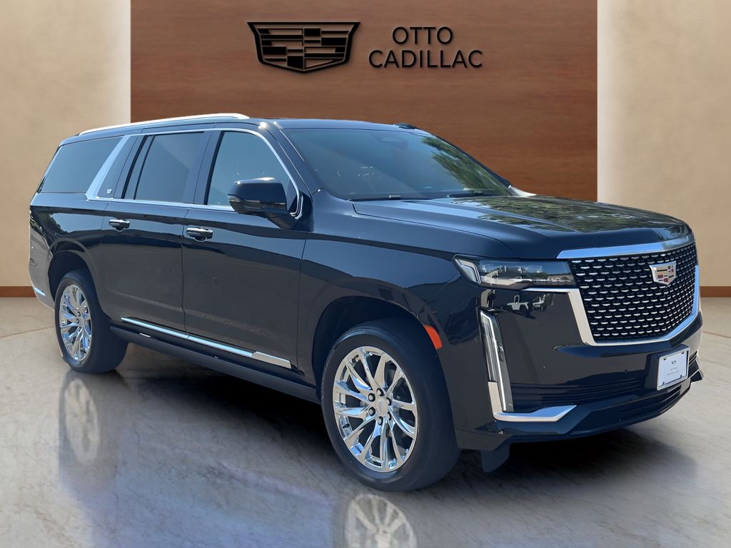 used 2021 Cadillac Escalade ESV car, priced at $61,300