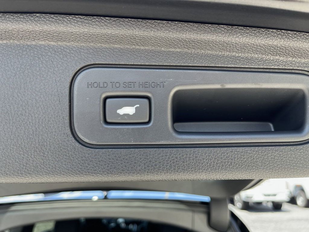 new 2025 Honda Odyssey car, priced at $43,027