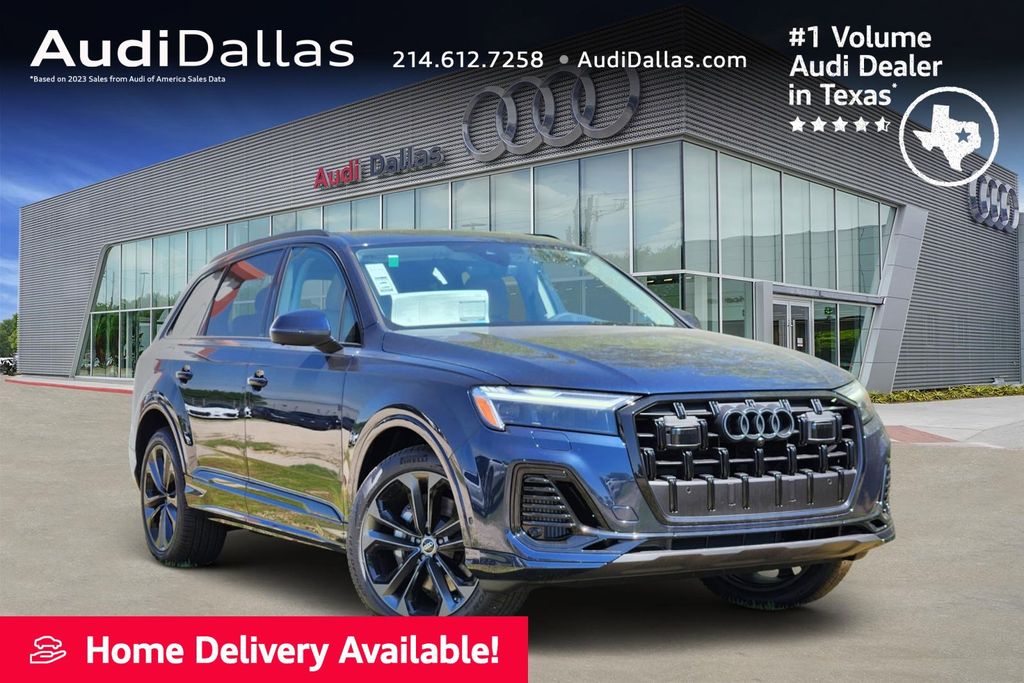 new 2025 Audi Q7 car, priced at $77,840