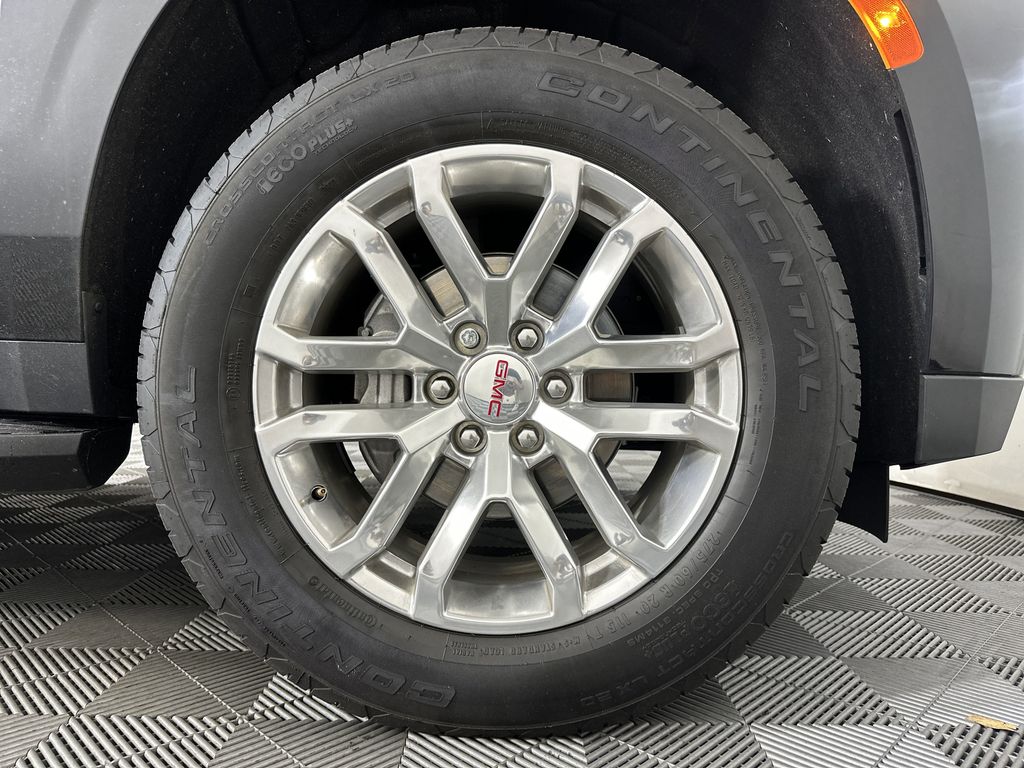 used 2023 GMC Yukon XL car, priced at $61,366