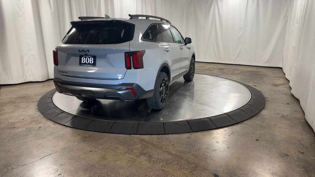 new 2025 Kia Sorento car, priced at $45,775