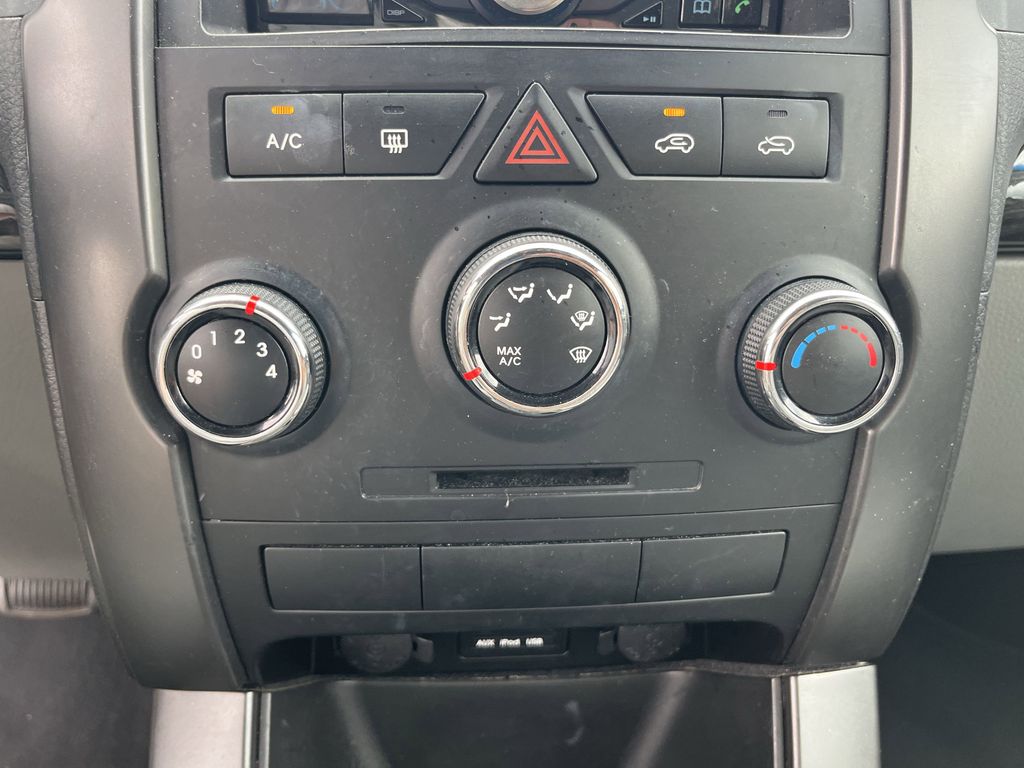used 2013 Kia Sorento car, priced at $7,993