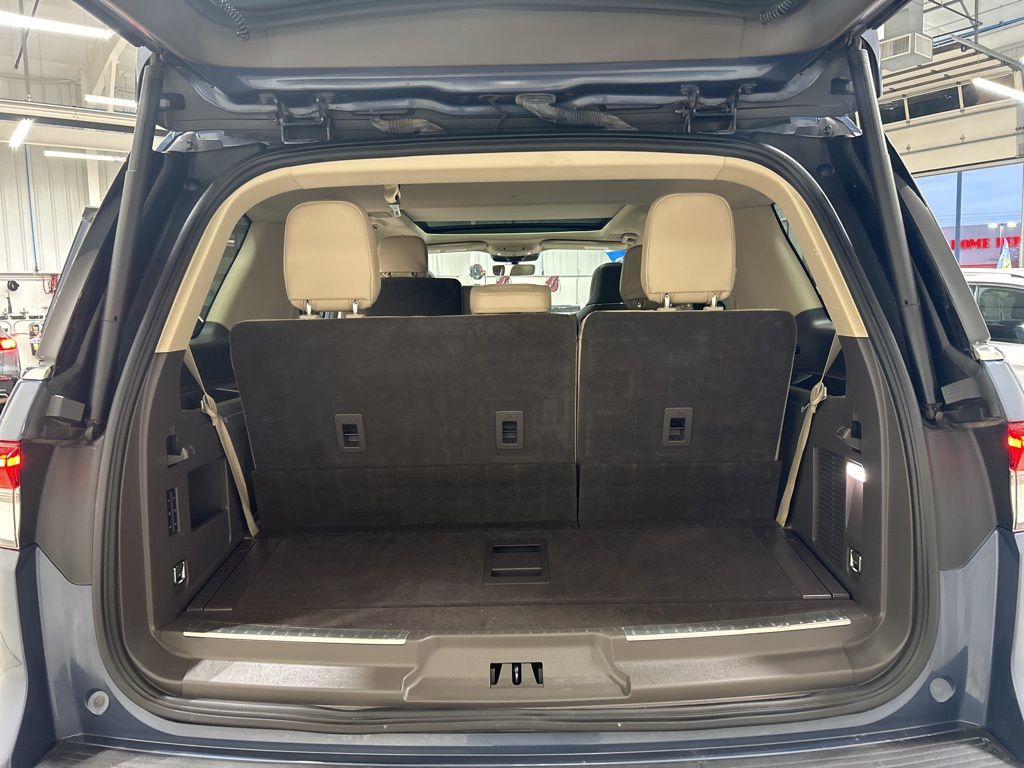 used 2022 Lincoln Navigator car, priced at $46,855