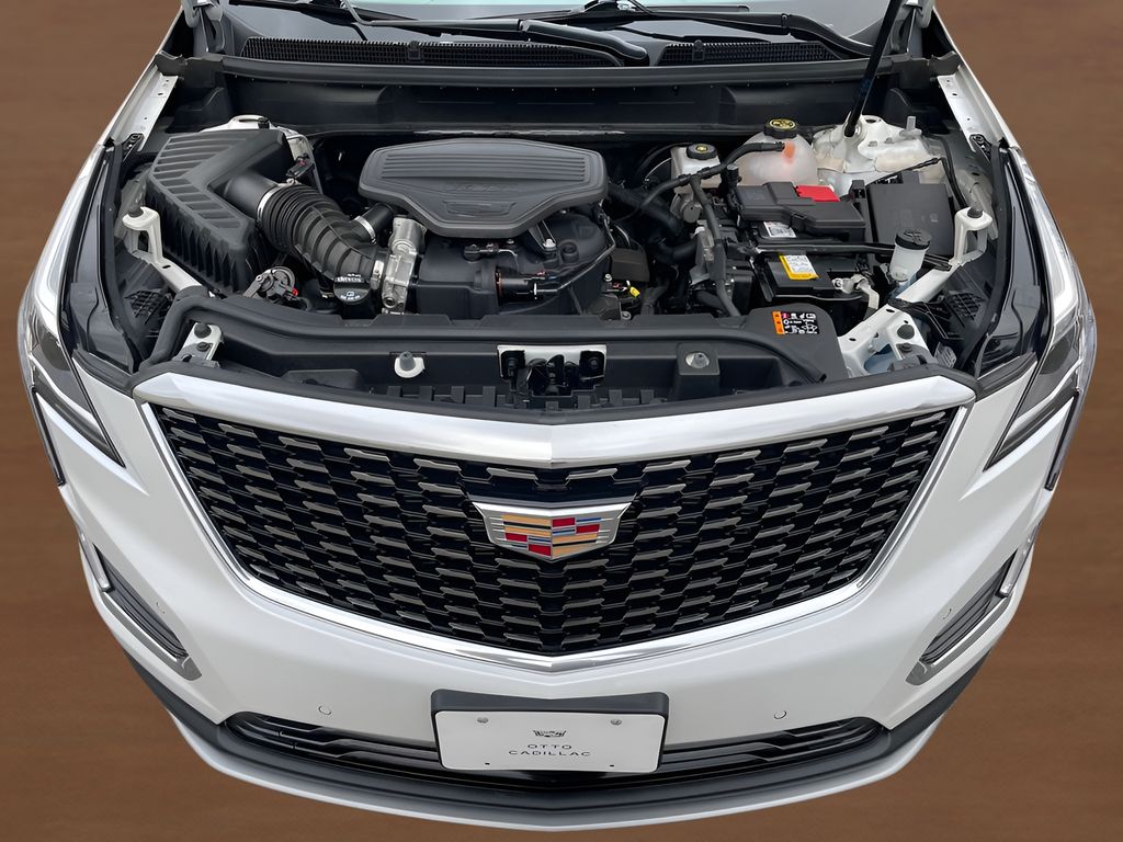 used 2023 Cadillac XT5 car, priced at $39,500