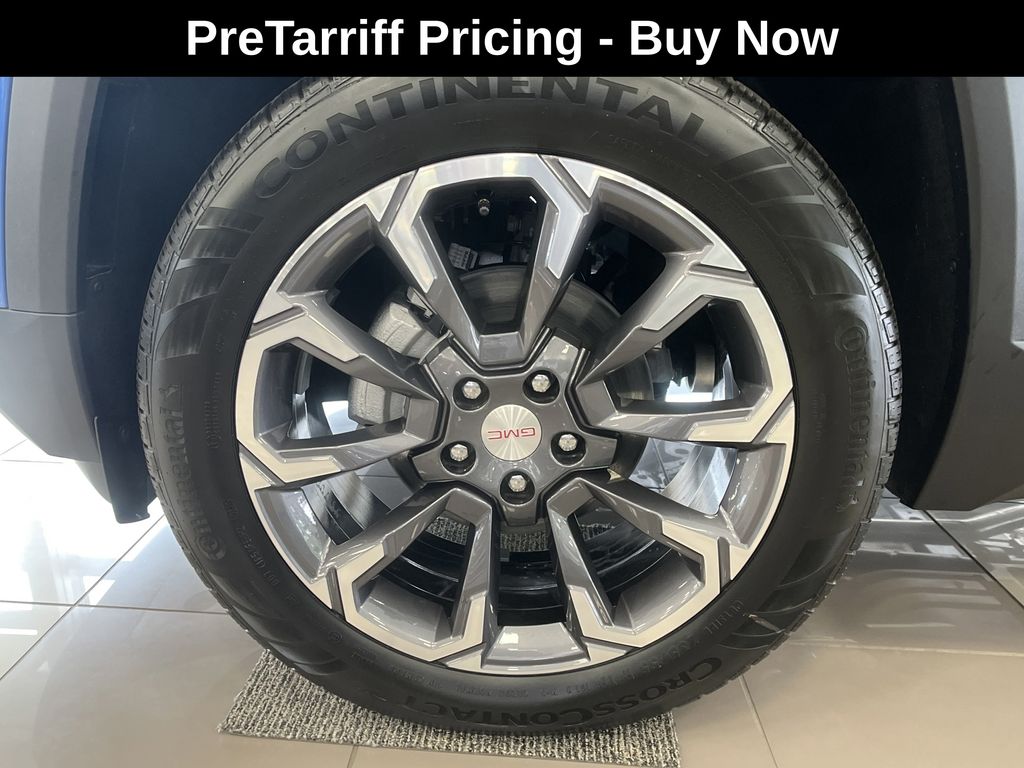 new 2025 GMC Terrain car, priced at $35,840