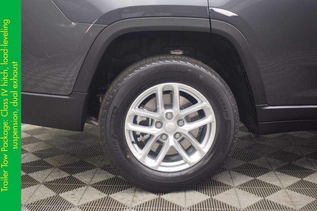 new 2025 Jeep Grand Cherokee L car, priced at $40,360