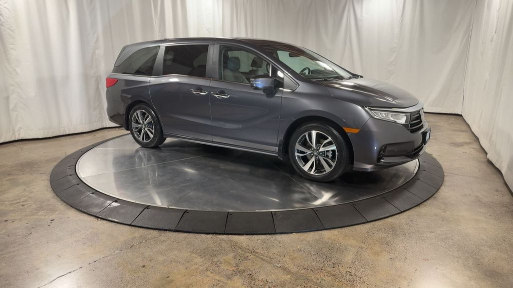 used 2024 Honda Odyssey car, priced at $39,903