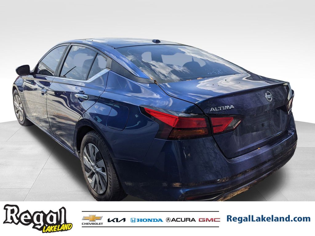 used 2020 Nissan Altima car, priced at $9,895