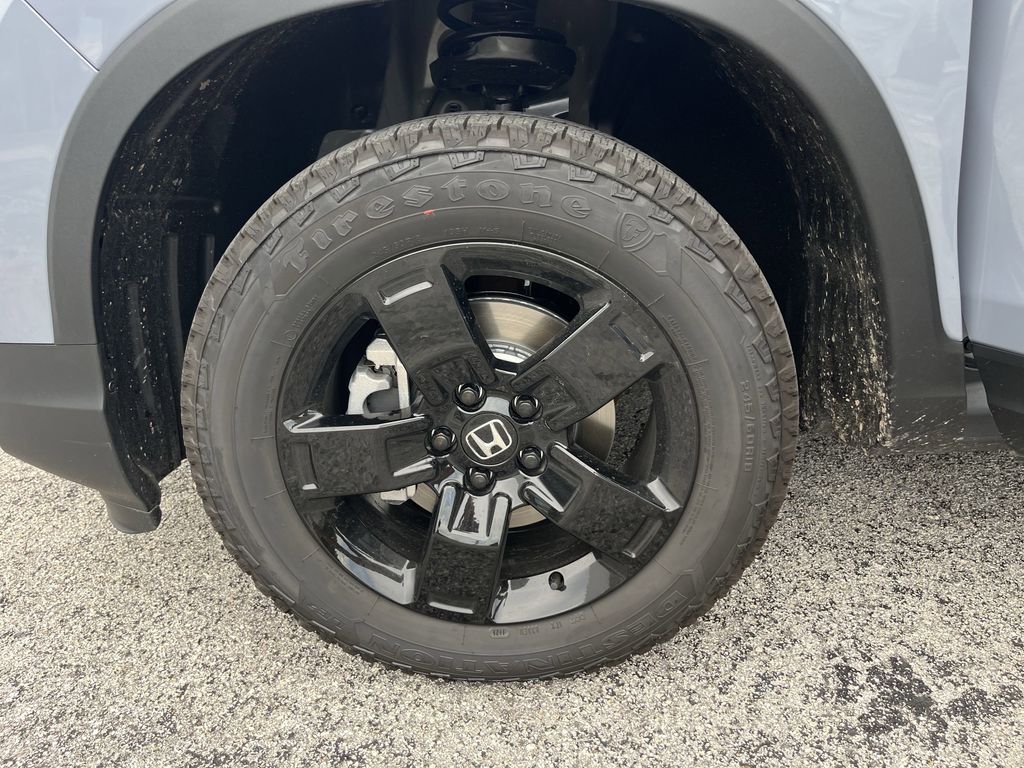 new 2025 Honda Ridgeline car, priced at $45,841