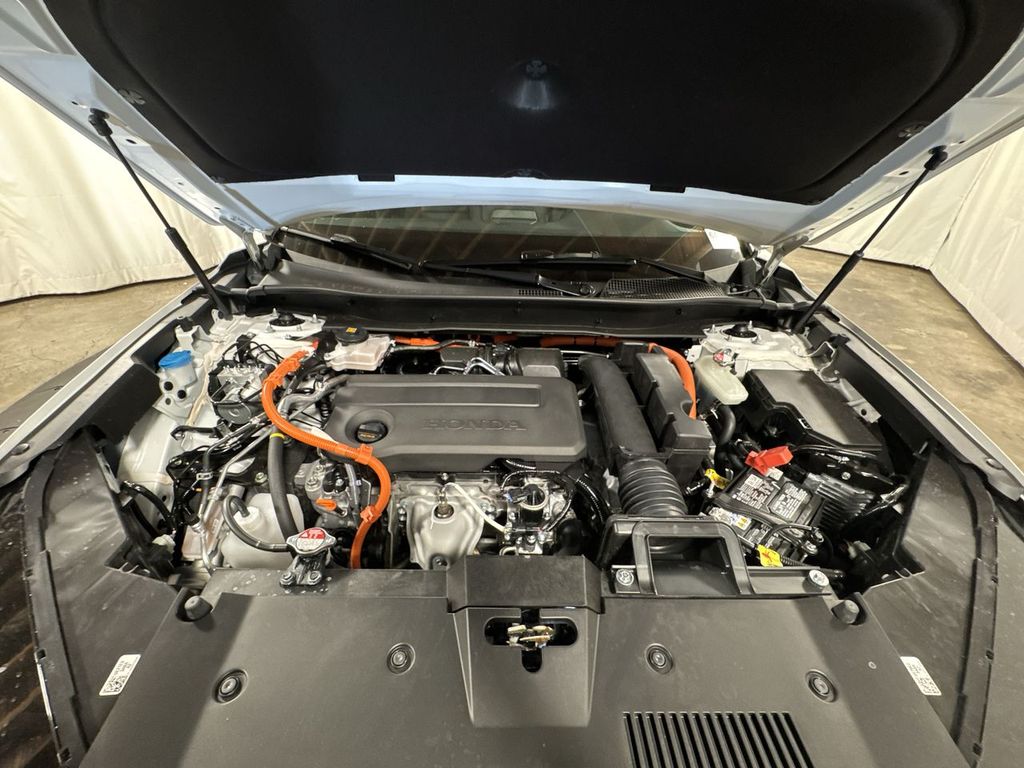 new 2026 Honda CR-V Hybrid car, priced at $42,075