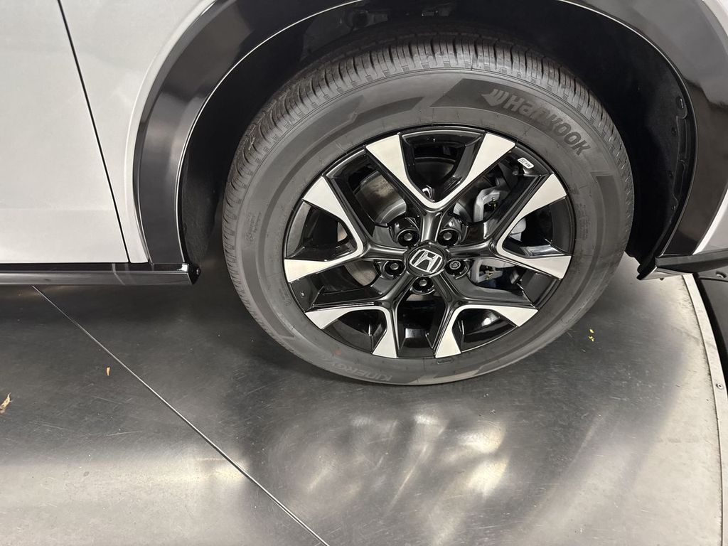 new 2026 Honda HR-V car, priced at $33,000