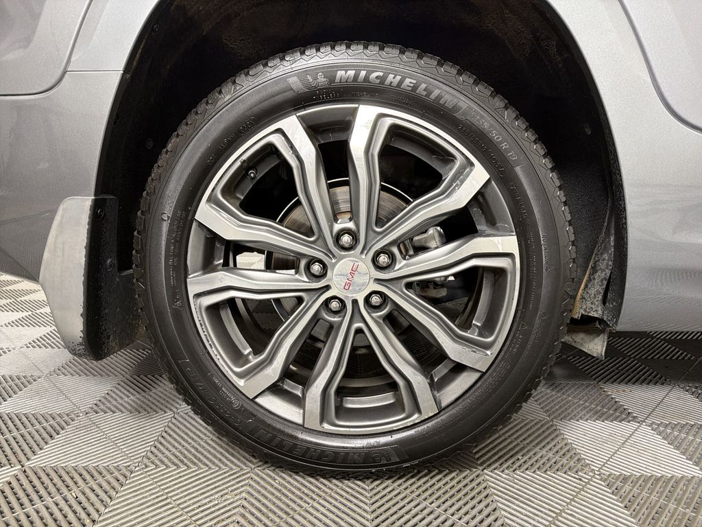 used 2018 GMC Terrain car, priced at $17,333