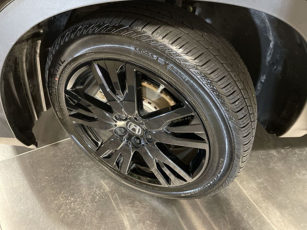 used 2022 Honda Pilot car, priced at $37,983