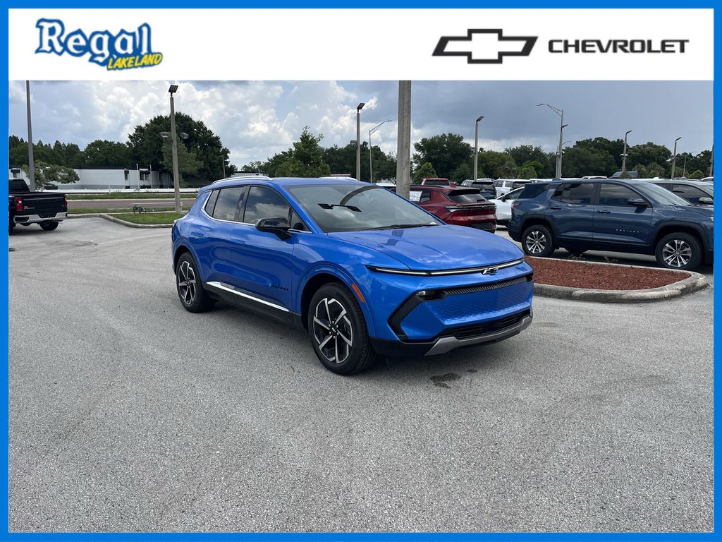 new 2025 Chevrolet Equinox EV car, priced at $38,573