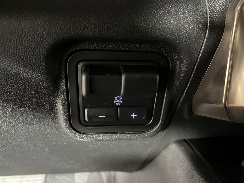 new 2025 GMC Hummer EV Pickup car, priced at $91,690