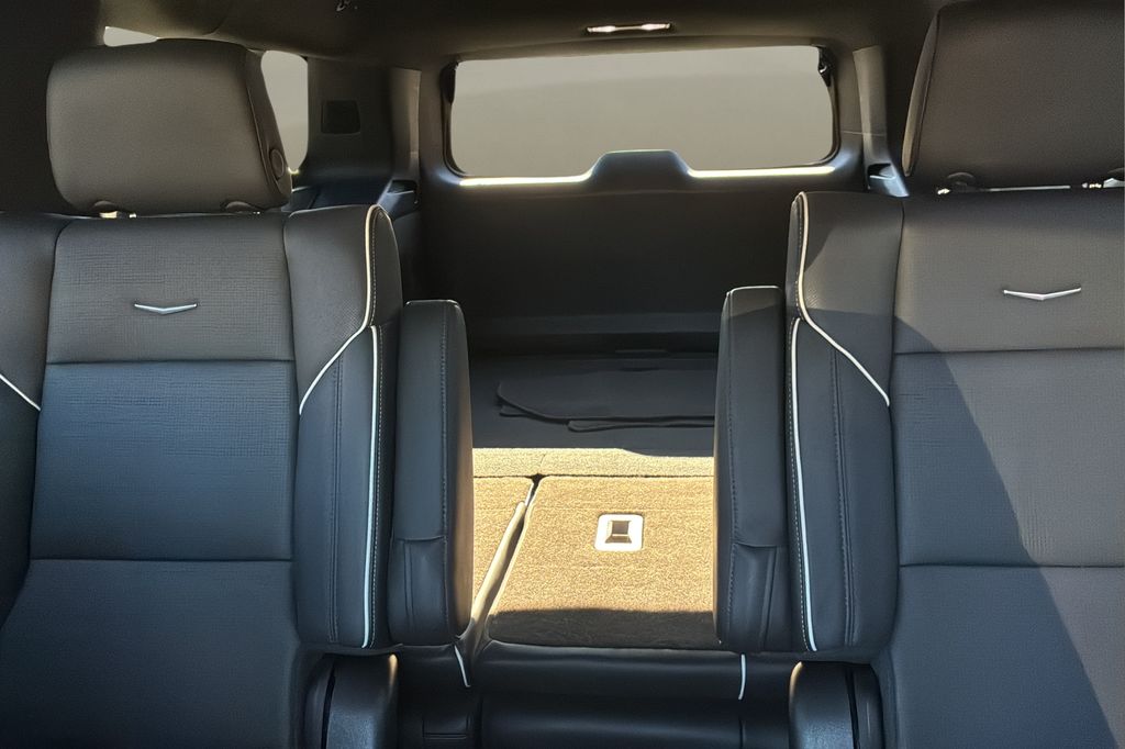 used 2023 Cadillac Escalade ESV car, priced at $70,400