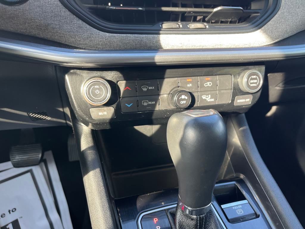 used 2022 Jeep Compass car, priced at $19,996