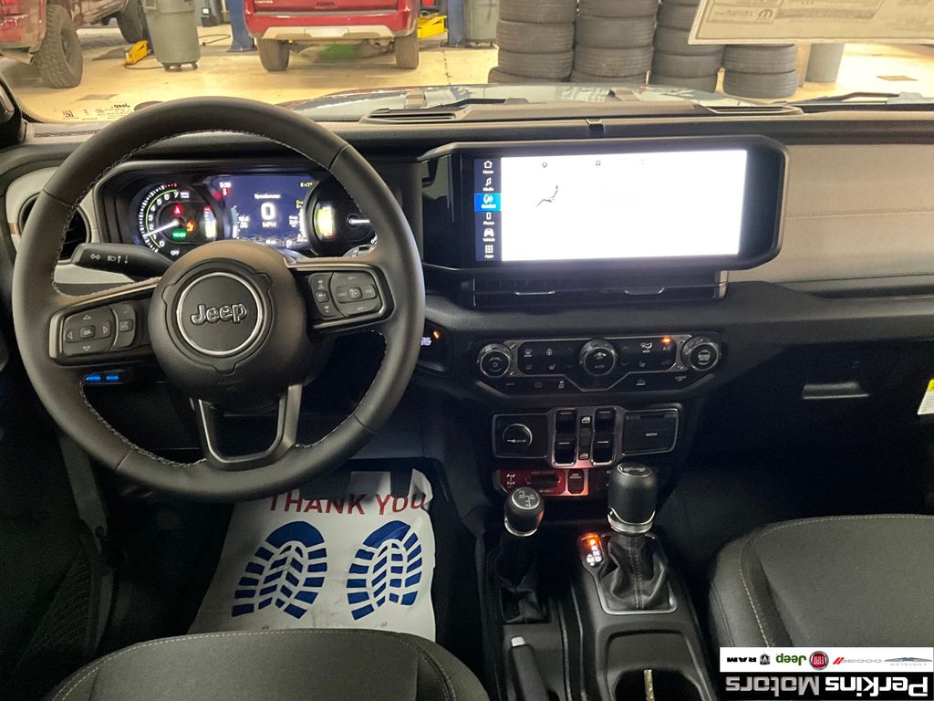 new 2025 Jeep Wrangler car, priced at $55,783