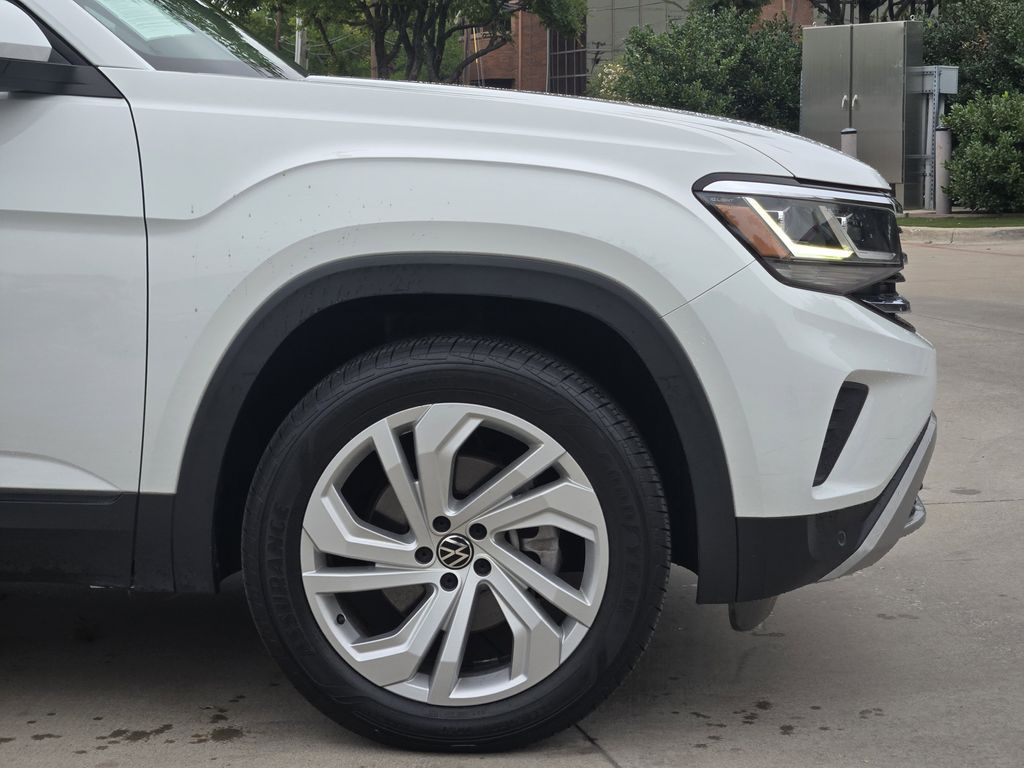 used 2021 Volkswagen Atlas car, priced at $25,334