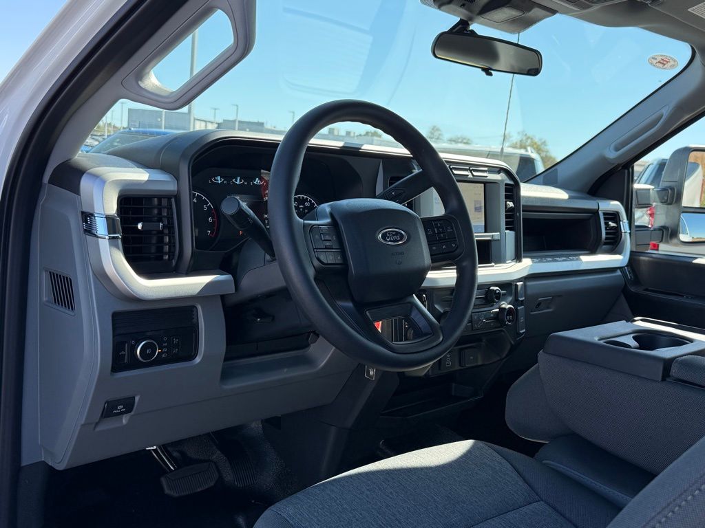 new 2024 Ford F-250SD car, priced at $47,574