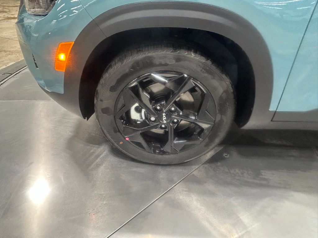new 2026 Kia Seltos car, priced at $30,376