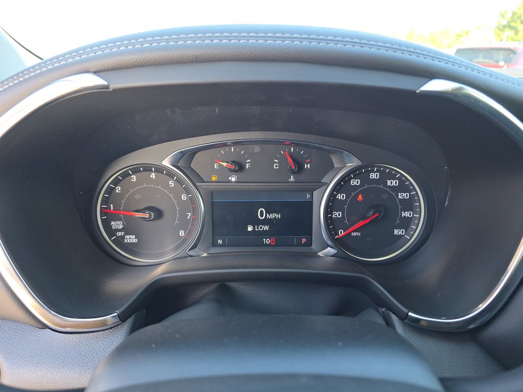 new 2025 Chevrolet Blazer car, priced at $35,295