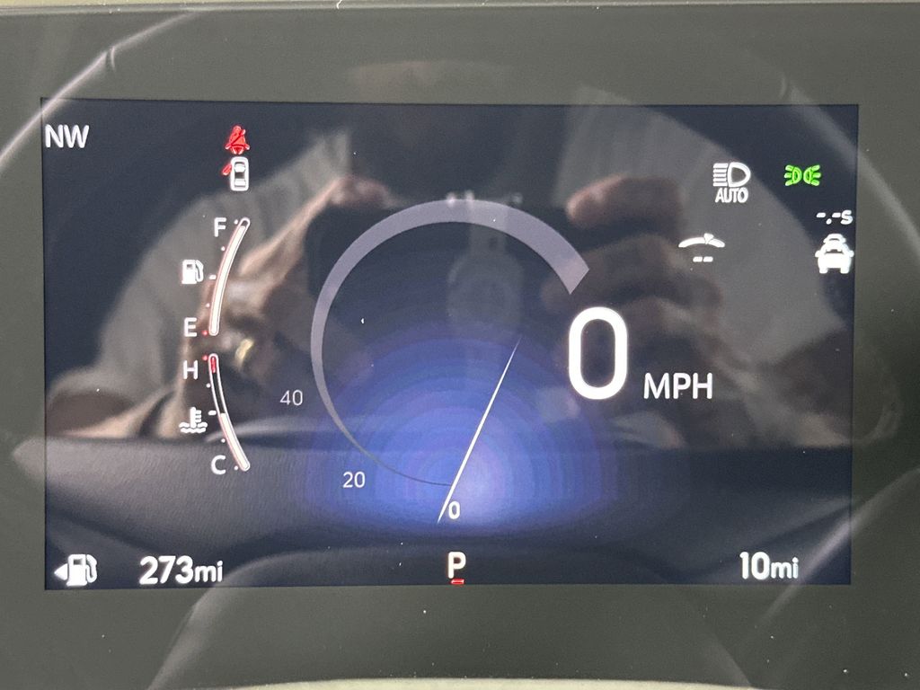 new 2025 Buick Envista car, priced at $27,375