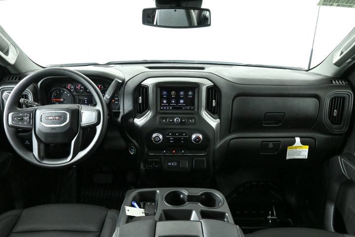 new 2024 GMC Sierra 2500HD car, priced at $49,778