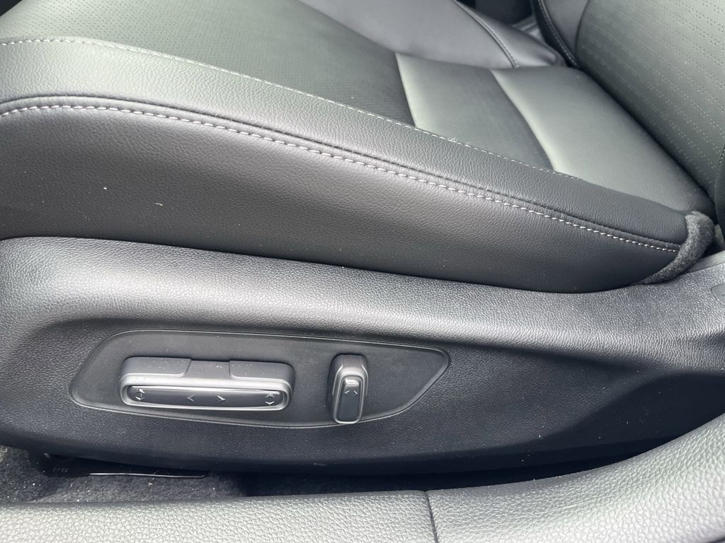 new 2025 Honda Civic Hybrid car, priced at $31,776