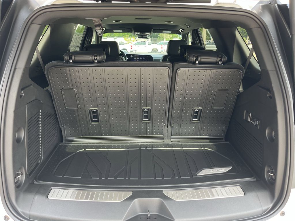 new 2025 Chevrolet Tahoe car, priced at $81,776