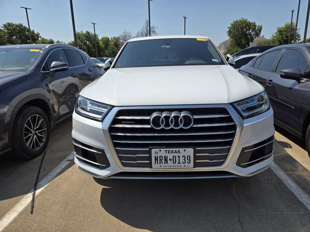 used 2019 Audi Q7 car, priced at $24,491