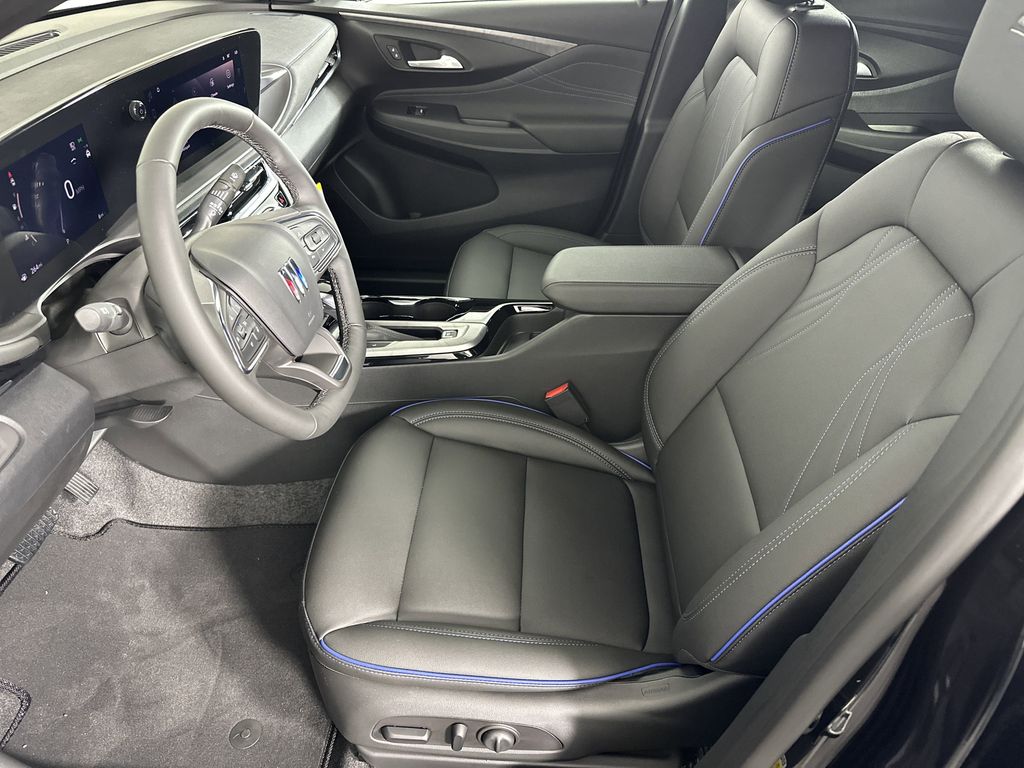 new 2025 Buick Envista car, priced at $29,570
