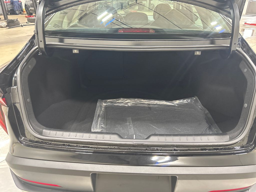 new 2025 Kia K4 car, priced at $23,665