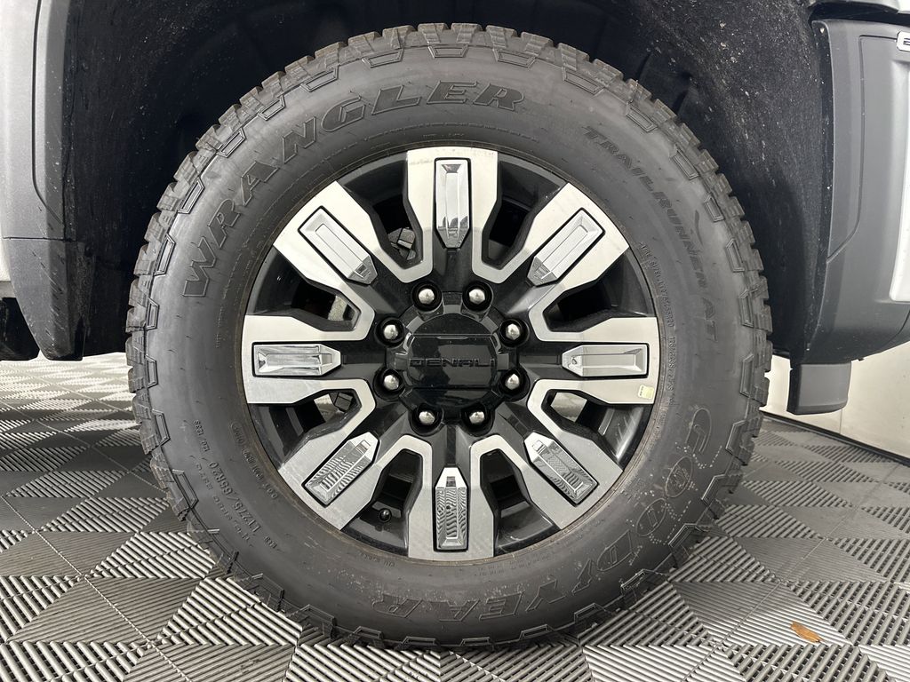 new 2025 GMC Sierra 2500HD car, priced at $86,069
