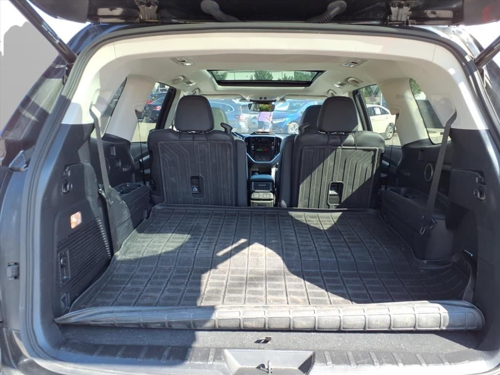 used 2023 Subaru Ascent car, priced at $33,257