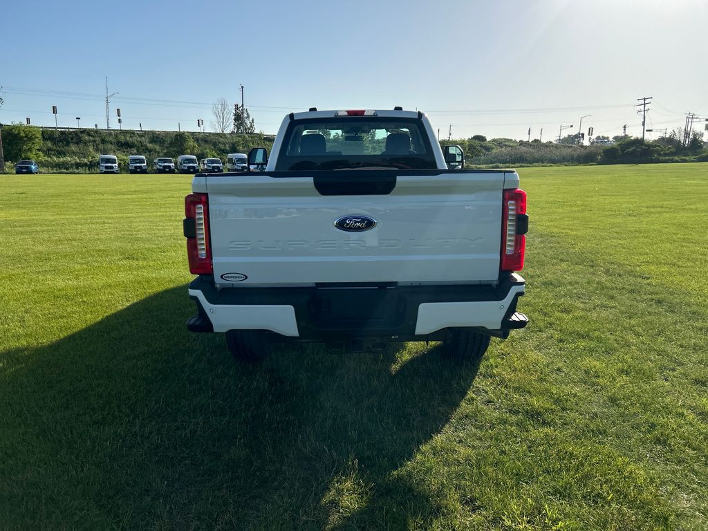 new 2025 Ford F-350SD car, priced at $52,210