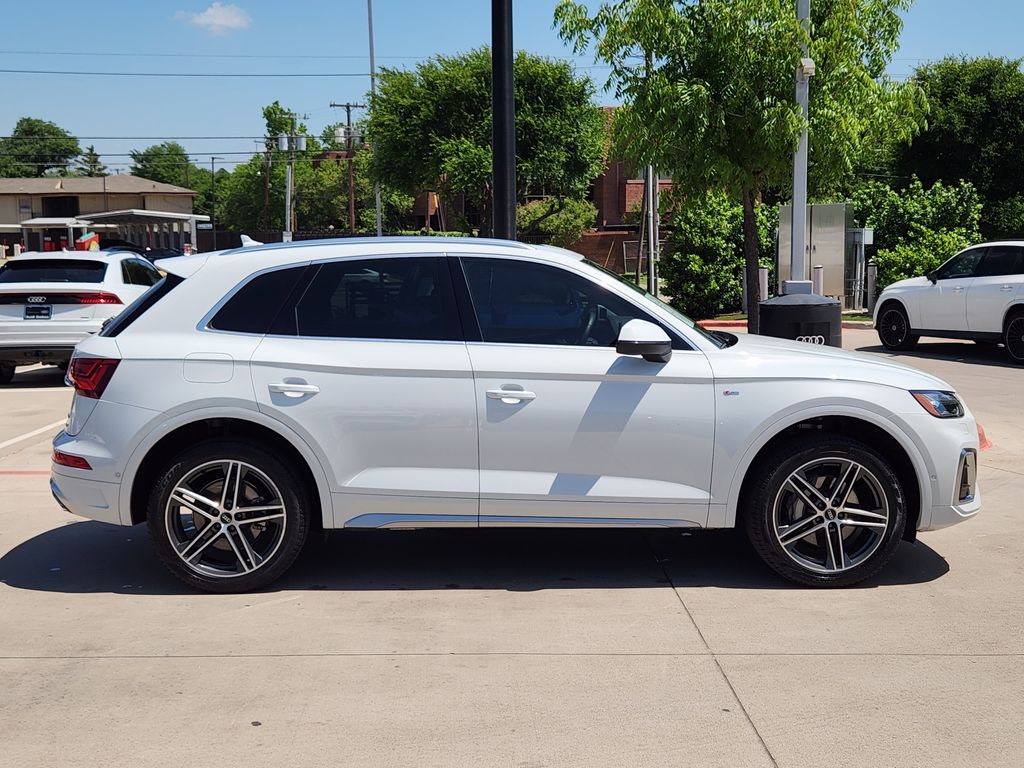 used 2022 Audi Q5 e car, priced at $37,372